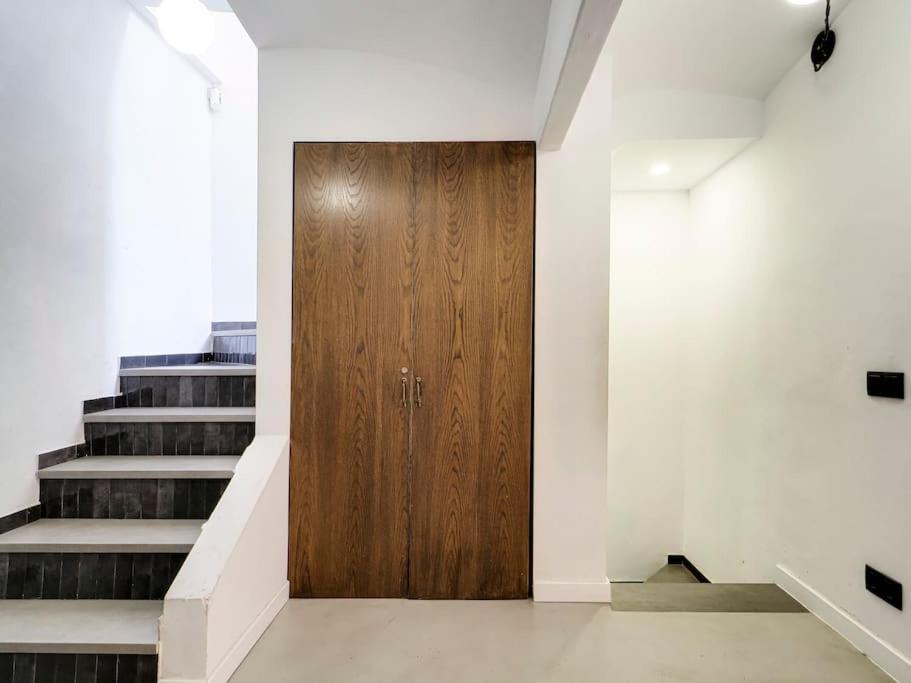 Casa Maria Townhouse- Terrace-4 Bedrooms 略夫雷加特河畔奥斯皮塔莱特 外观 照片