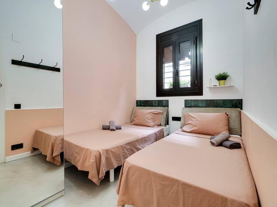 Casa Maria Townhouse- Terrace-4 Bedrooms 略夫雷加特河畔奥斯皮塔莱特 外观 照片